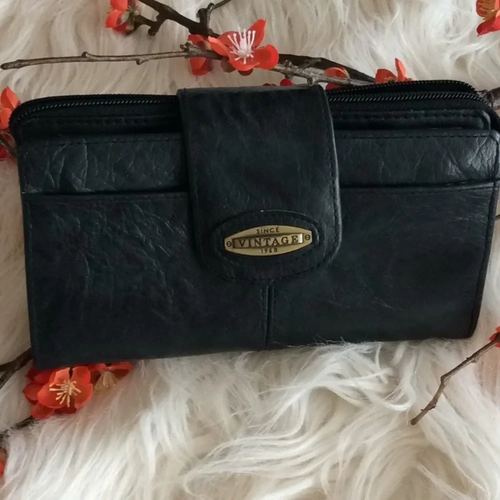 💞VINTAGE💞since 1968ladies wallet